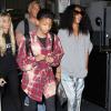 Jada Pinkett Smith, Willow et Jaden arrivent à l'aéroport de Los Angeles à Los Angeles, le 5 décembre 2012.