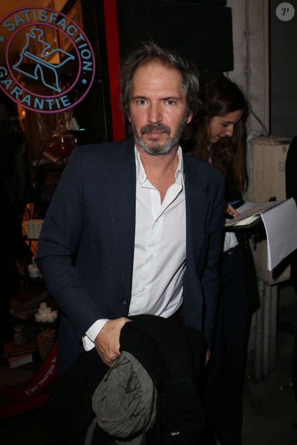 L'acteur/réalisateur Christopher Thompson assiste à l'ouverture de la boutique Kiehl's au 55 rue du Faubourg Saint-Antoine, dans le onzième arrondissement de Paris. Le 6 décembre 2012.