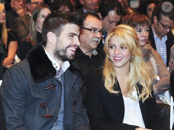 Shakira et Gerard Piqué à Barcelone le 17 novembre 2011.