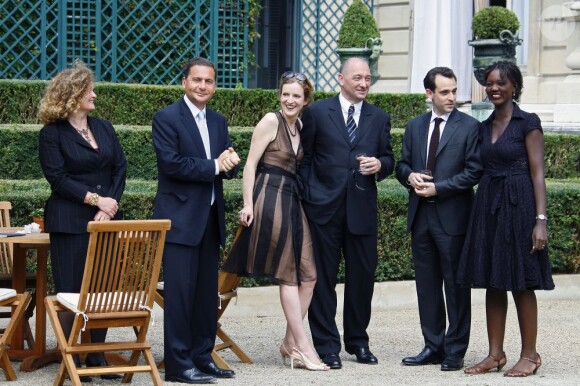 Eric Besson, Nathalie Kosciusko-Morizet et son époux Jean-Pierre Philippe, Rama Yade et son époux Joseph Zimet à Paris, le 14 juillet 2007.