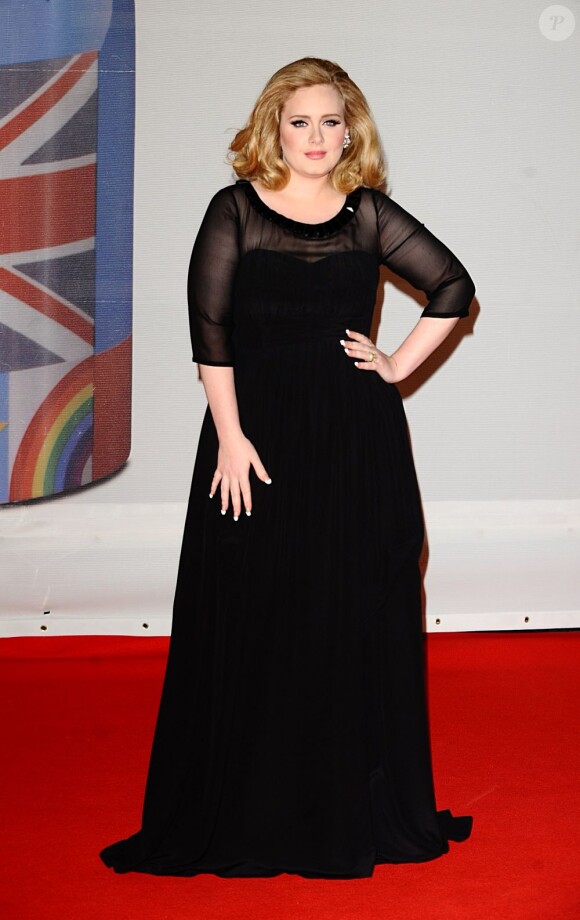 Adele durant la cérémonie des Brit Awards, à Londres le 21 février 2012.