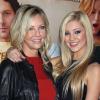 La belle Heather Locklear et sa fille Ava Sambora à l'avant-première du film "This is 40" à Hollywood, le 12 décembre 2012.