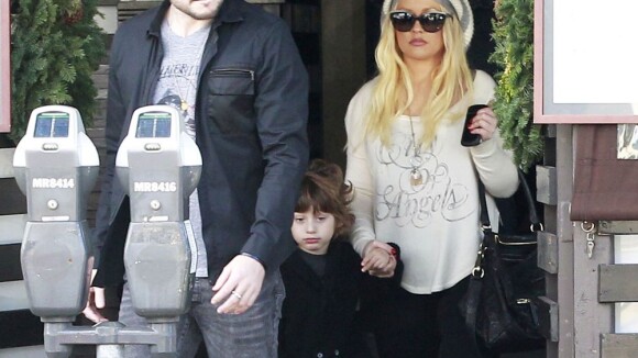 Christina Aguilera et Max : Sortie sans sourire pour la mère et le fils
