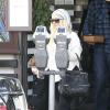 Christina Aguilera va déjeuner avec son fils Max et son petit ami Matthew Rutler à West Hollywood, le 13 décembre 2012.