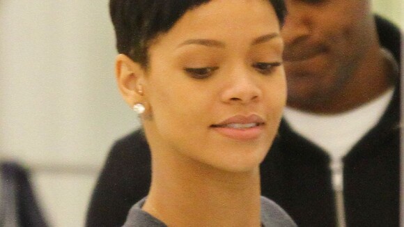 Rihanna : Une beauté naturelle en plein shopping à Beverly Hills
