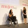 Letizia a eu des mots très chaleureux pour la nageuse paralympique Teresa Perales, sextuple championne paralympique. La princesse Letizia d'Espagne présidait le 19 décembre 2012 au Musée ABC de Madrid la cérémonie des prix Mujer Hoy (Femme d'aujourd'hui).