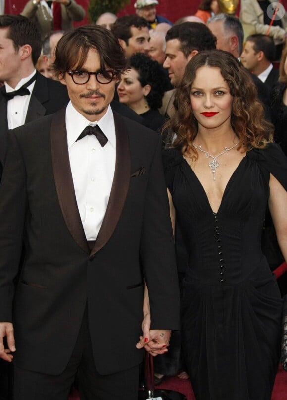 Johnny Depp et Vanessa Paradis le 24 février 2008 lors des Oscars