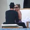Jennifer Aniston et son fiancé Justin Theroux en vacances à Cabo San Luca au Mexique le 26 décembre 2012