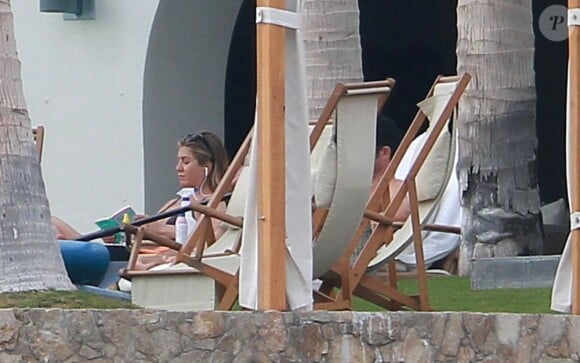 Jennifer Aniston et son fiancé Justin Theroux en vacances à Cabo San Luca au Mexique le 27 décembre 2012