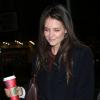 Katie Holmes avance seule dans une année 2012 noire, à l'instar de sa pièce Dead Accounts au Music Box Theater de New York, ici le 27 décembre 2012.