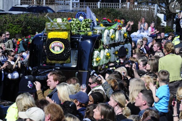Le cortège lors des obsèques de Jade Goody à Buckhurst Hill (dans l'Essex), le 4 avril 2009.