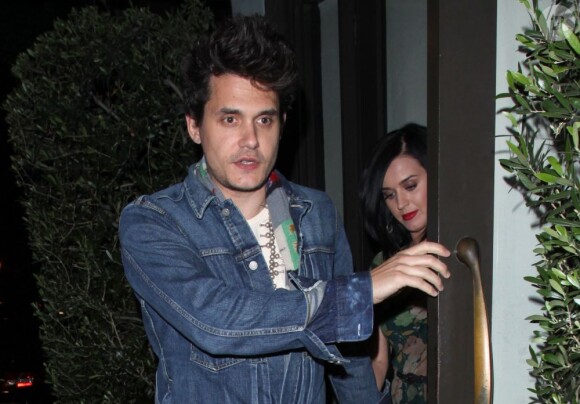 Katy Perry et John Mayer de sortie à Hollywood, le 4 janvier 2013.