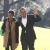 Barack Obama, son épouse Michelle et leurs filles Malia et Sasha arrivent à la Maison Blanche à Washington, dimanche 6 janvier 2013.