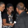 La famille Obama quitte Hawaï. Les vacances sont terminées. Le président, son épouse Michelle et leurs filles Malia et Sasha ont embarqué sur Air Force One, à l'Hickam Air Force Base près d'Honolulu à Hawaï, samedi 5 janvier 2013.