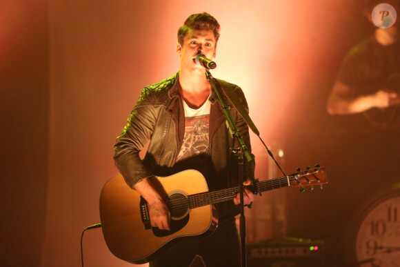 Bastian Baker, lors de son concert à la Cigale à Paris, le 17 décembre 2012.