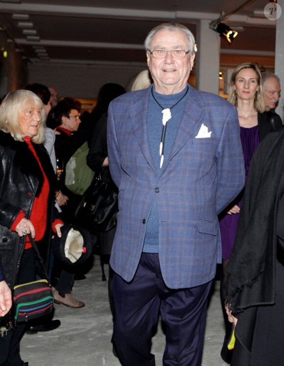 Le prince consort Henrik de Danemark au vernissage de l'exposition La Mer, des oeuvres d'Aka Hoegh, le 9 janvier 2013.