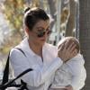 Kourtney Kardashian et sa fille Penelope font du shopping à Beverly Hills. Le 10 janvier 2013.