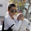 Kourtney Kardashian et sa fille Penelope font du shopping à Beverly Hills. Le 10 janvier 2013.