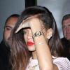 Rihanna quitte le Roxbury Nightclub après y avoir passé une partie de la soirée. Los Angeles, le 10 janvier 2013.