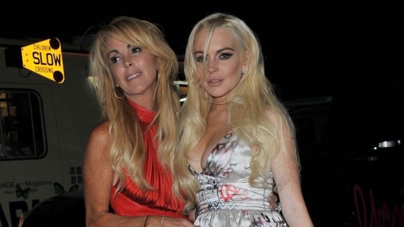 Lindsay Lohan - Sa mère Dina justifie ses excès : 'Elle a vu son père me violer'