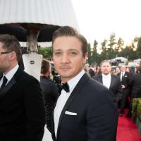 Jeremy Renner : Le beau gosse d'Hollywood bientôt papa ?