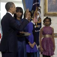 Barack Obama : Sa prestation de serment, avec sa femme et ses filles émues