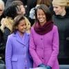 Sasha et Malia Obama lors de la cérémonie d'investiture de leur père Barack qui se tenait devant le Capitole de Washington le 21 janvier 2013
