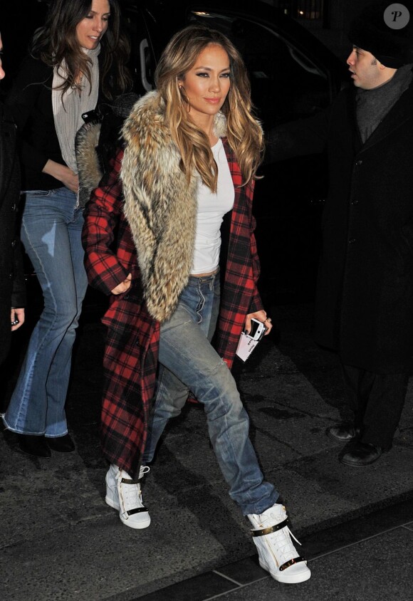 Jennifer Lopez à l'issue de son intervention sur le plateau de The Daily Show With Jon Stewart" à New York, le 22 janvier 2013.