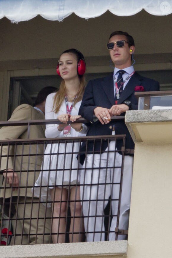 Pierre Casiraghi avec sa compagne Beatrice Borromeo lors du Grand Prix de Monaco le 27 mai 2012