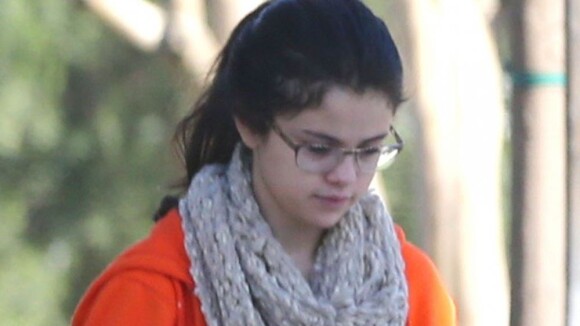 Selena Gomez : Avec et sans maquillage, c'est la métamorphose !