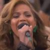 Beyoncé chante l'hymne national lors de l'investiture de Barack Obama le 21 janvier 2013 à Washington