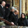 Le prince Philip, duc d'Edimbourg aux obsèques de sa nièce la princesse Margarita de Baden le 24 janvier 2013 en l'église orthodoxe de Serbie de l'ouest de Londres. La princesse est décédée le 15 janvier 2013 à 80 ans, dans le Surrey, des suites d'une longue maladie.