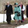 La reine Elizabeth II et son mari le duc d'Edimbourg bravaient la neige, le dimanche 20 janvier 2013, pour assister à la messe en l'église Ste Marie Madeleine de Sandringham.