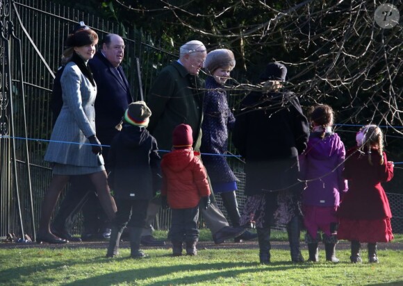 La reine Elizabeth II et son mari le duc d'Edimbourg ainsi que leurs invités prenaient part le dimanche 20 janvier 2013 à une messe en l'église Ste Marie Madeleine de Sandringham.