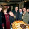 Bernard Dhéran fêtant avec Laurent Baffie et toute l'équipe de Toc Toc la 100e représentation de la pièce, le 22 mars 2006 au Théâtre du Palais-Royal. Le comédien est décédé le 27 janvier 2013 à Marrakech à 86 ans.