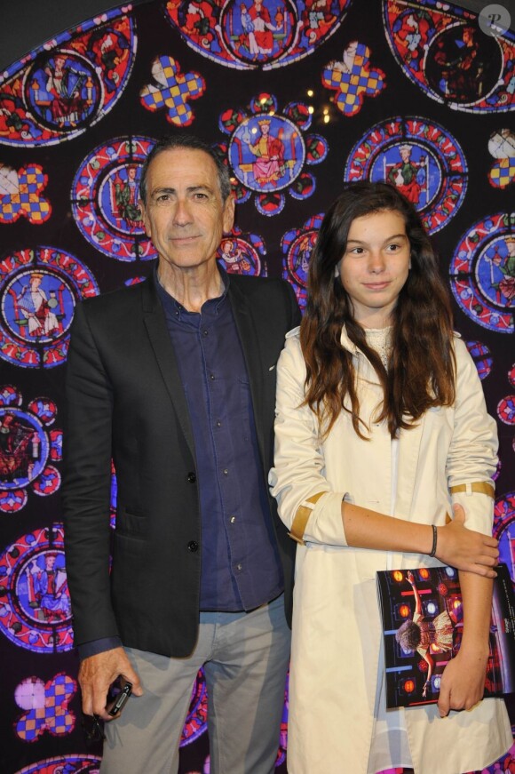 Alain Chamfort et sa fille à Paris le 20 septembre 2012.