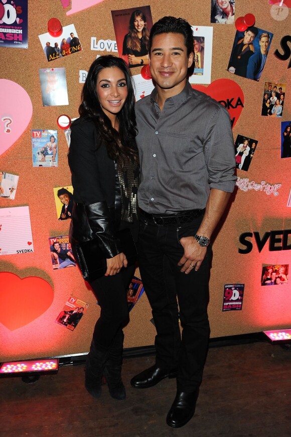 Mario Lopez et Courtney Mazza lors de la soirée SVEDKA Vodka à Los Angeles, le jeudi 31 janvier 2013.