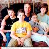 Greg LeMond en famille le 5 avril 2000 avec sa femme Kathy et ses enfants Geoffrey, Scott et Simone à Medina