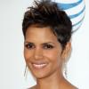Halle Berry assiste à la 44e cérémonie des NAACP Image Awards au Shrine Auditorium. Los Angeles. Le 1er février 2013.