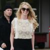 Britney Spears est apparue très souriante et particulièrement bien habillée dimanche 27 janvier 2013. La chanteuse, redevenue célibataire, était avec une amie dans le quartier de Thousand Oaks.