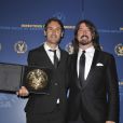 Malik Bendjelloul et Dave Grohl lors de la remise des Directors Guild of America Awards à Los Angeles le 2 février 2013