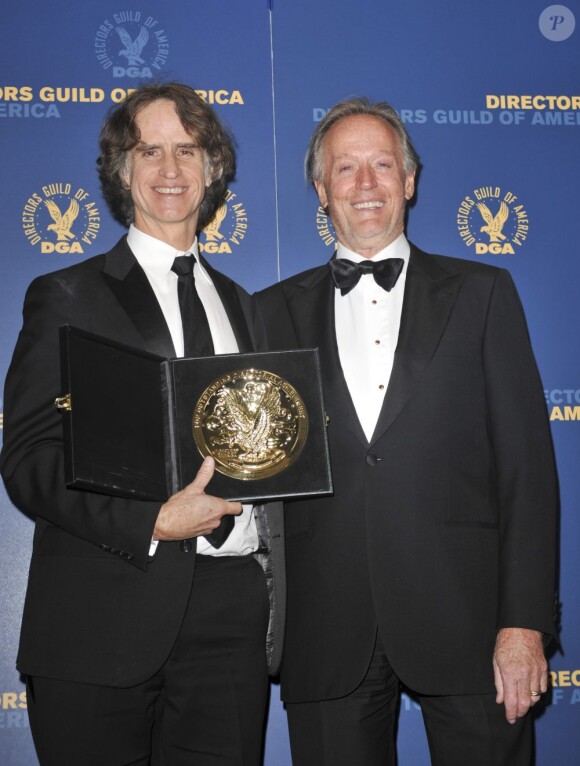 Jay Roach et Peter Fonda lors de la remise des Directors Guild of America Awards à Los Angeles le 2 février 2013