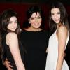 Kris Jenner et ses deux filles Kendall et Kylie participent au défilé Red Dress Collection 2013 de la National Institutes of Health et de son programme The Hearth Truth au Hammerstein Ballroom. New York, le 6 février 2013.