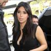 Kim Kardashian arrive à l'aéroport de Los Angeles d'où elle s'apprête à rejoindre Miami. Le 7 février 2013.