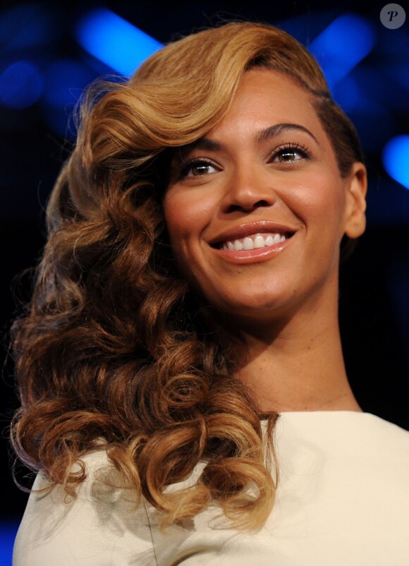Beyoncé Knowles en conférence de presse au Ernest N. Morial Convention Center à la Nouvelle-Orléans. Le 31 janvier 2013.