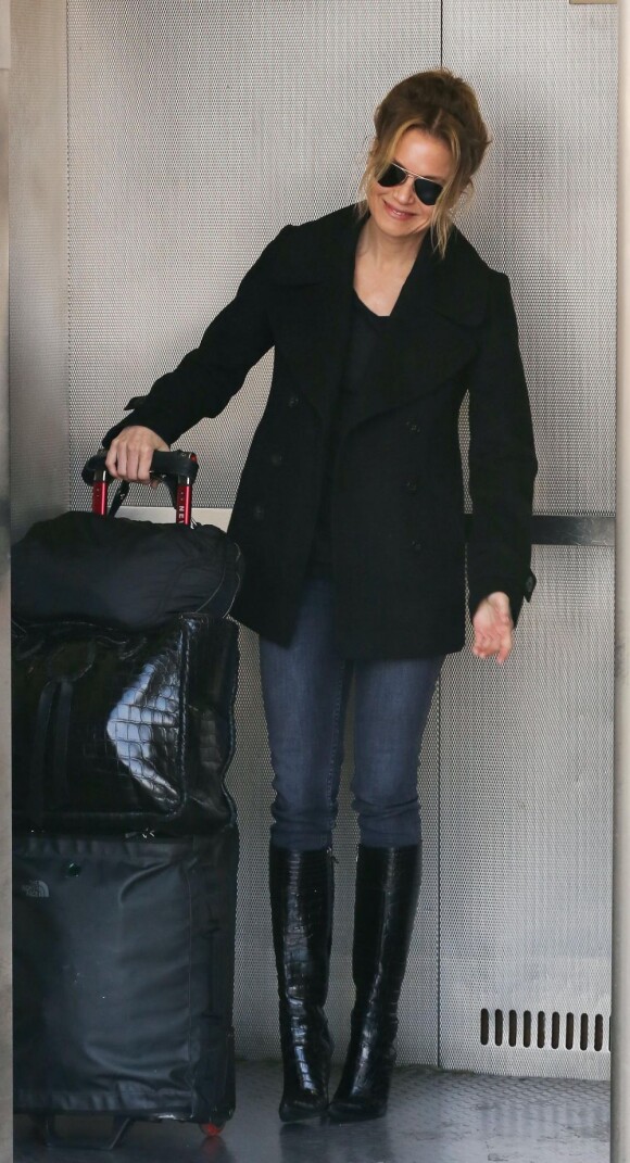 Renee Zellweger à l'aéroport LAX de Los Angeles, le 10 février 2013.