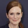 Julianne Moore assiste au défilé Tommy Hilfiger automne-hiver 2013-2014 à la Park Avenue Armory. New York, le 10 février 2013.