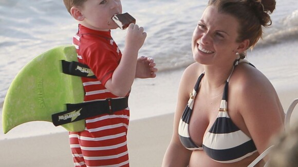 Coleen Rooney enceinte : Maman attentionnée et épanouie pour son petit Kai