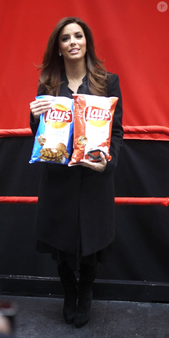 La sublime Eva Longoria à la soirée Do us a flavor de la marque de chips Lay's, le 12 février 2013 à New York