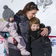 Marie et Joachim de Danemark avaient convié le 13 février 2013 les photographes de presse au Col de la Bretaye, en haut de la station de Villars-sur-Ollon, pour immortaliser leurs vacances avec leurs quatre enfants, Nikolai (13 ans), Felix (11 ans), Henrik (3 ans) et Athena (1 an).
